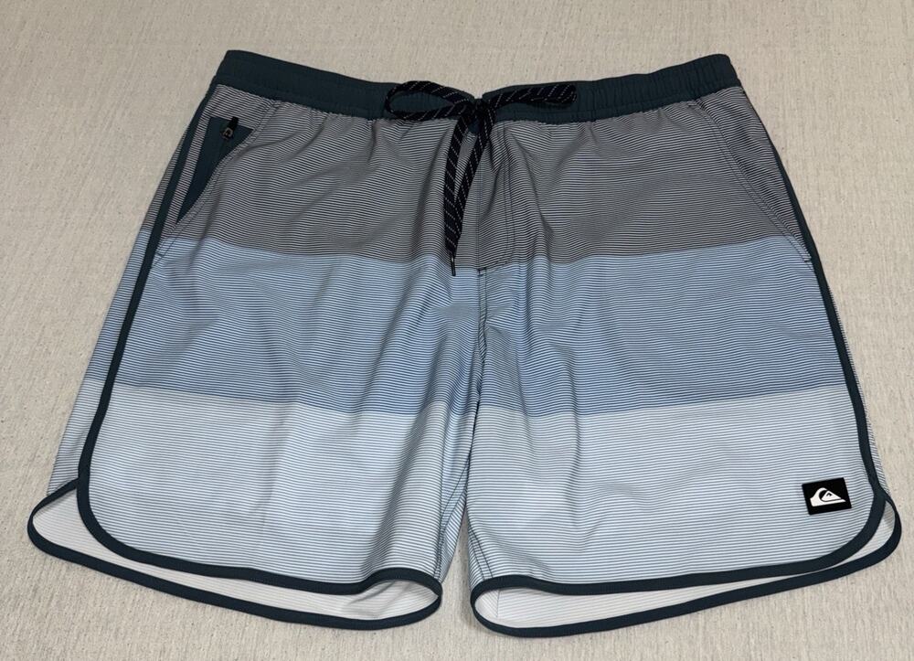 Quicksilver Men’s Swim Trunk Board Shorts Blue Size XXL Brand New With Tags